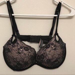 Lace Victoria Secret push-up bra